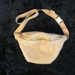 2 Fanny Packs/Crossbodys